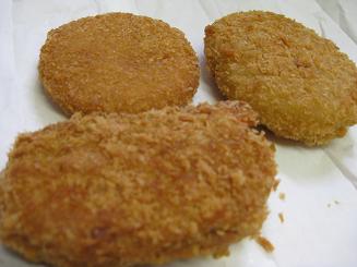 �s���Ɛ��E��m�{�̔��e�@�E���e��