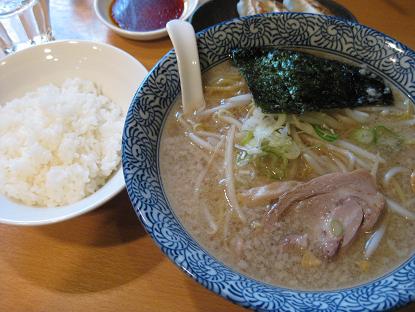 �s���Ɛ��E��m�{�̔��e�@�E���e��